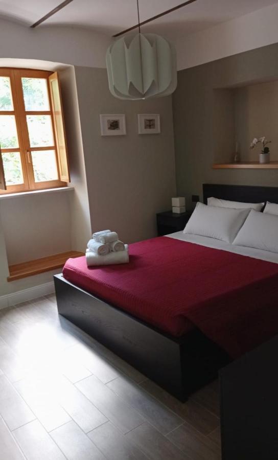 Al Noceto Countryside Bed and Breakfast Busso Eksteriør billede