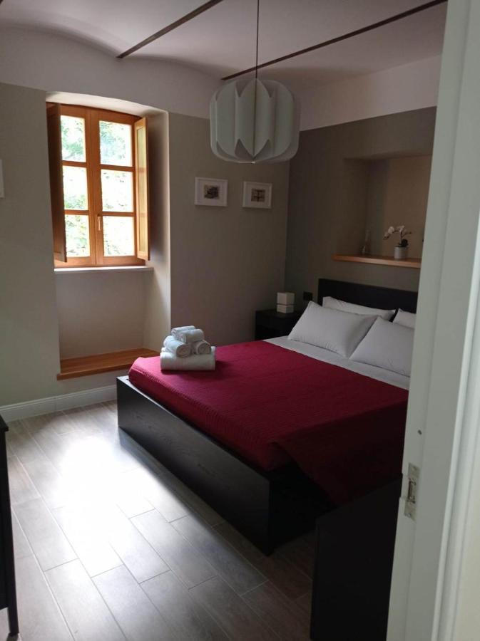 Al Noceto Countryside Bed and Breakfast Busso Eksteriør billede